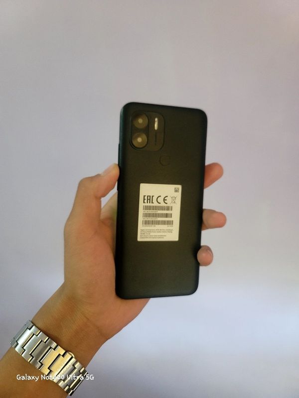 Madel redmi +Xotrasi Qora rang 2/32GB Batareka 5000 MAh,Imei regstra