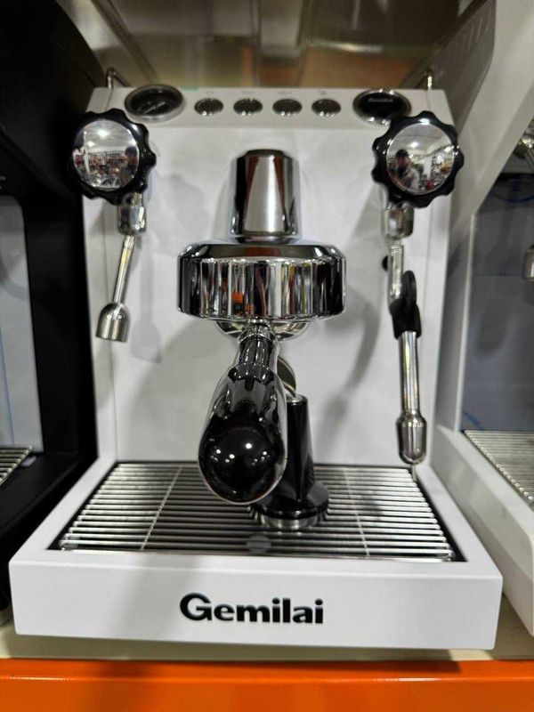 Coffee shop biznesi uchun Gemilai proffessional Kofemashina Kofemolka Coffee shop biznesi uchun Gemilai proffessional Kofemashina Kofemolka