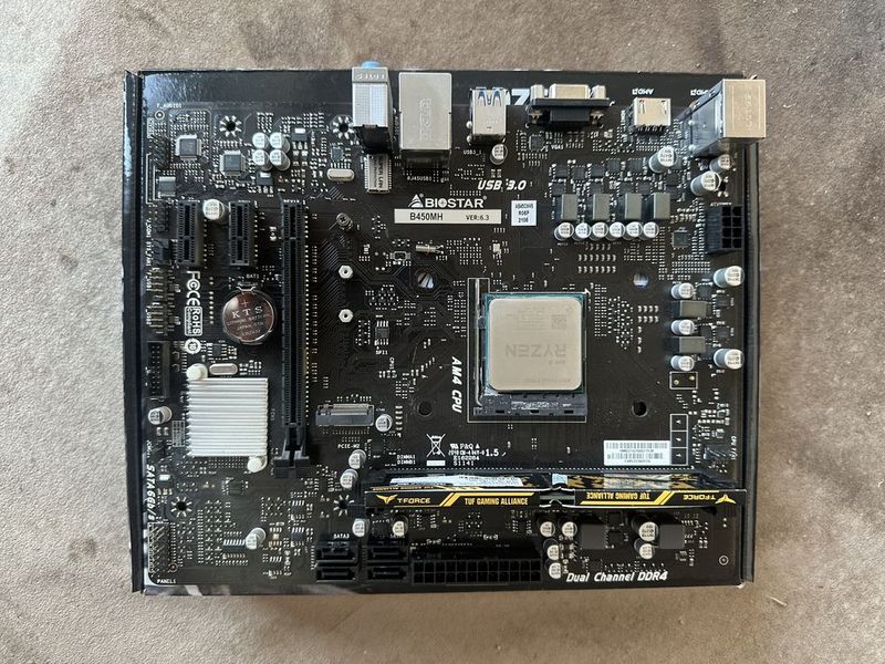 Продается комплект b450 ryzen 5 3600 ozu 16gb