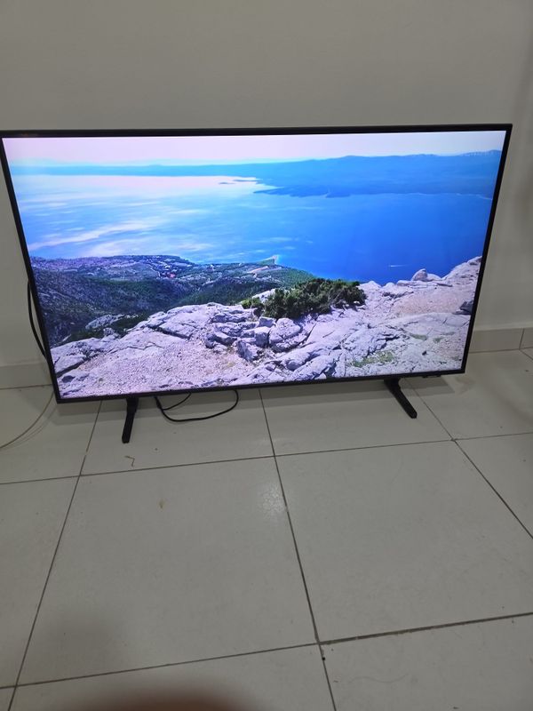 Телевизор Samsung AU9000 Crystal UHD 4K Smart TV (UE43AU9000UXCE