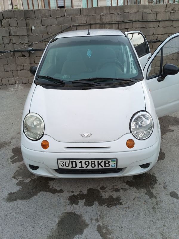 Mashina sirochniga sotiladi Mashina sirochniga sotiladi