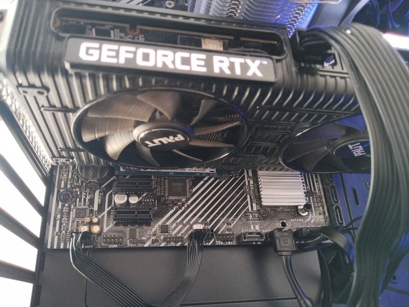 RTX 3060 TI PALIT как новый !