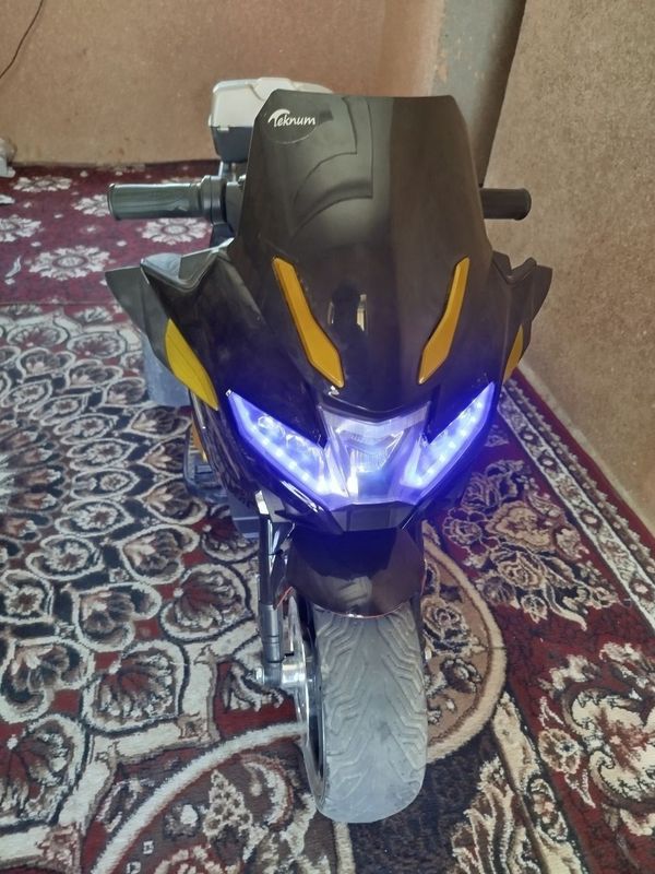 Suketr sotiladi yangi Suketr sotiladi yangi