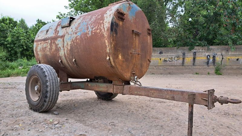Сув бочка 3 тонналик
