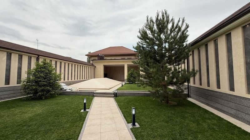 Продается Евро дом Центре Луначарского Продается Евро дом Центре Луначарского