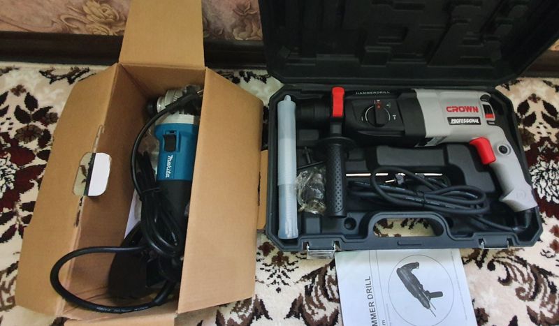 Перфоратор CROWN болгарка Makita 9558 Перфоратор CROWN болгарка Makita 9558