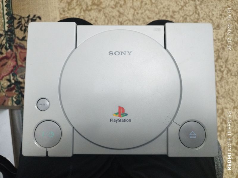 PlayStation 1 FAT model 7002