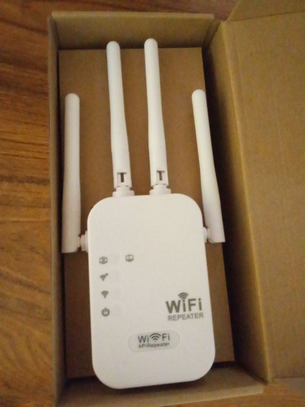 WiFi repeater вайфай репитер (повторитель) WiFi repeater вайфай репитер (повторитель)