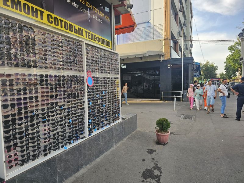 Тайор бизнез сотилади солнцезащитные очки
