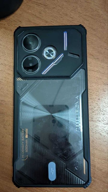 Обменяю свой Tecno pova 6 24/256 Обменяю свой Tecno pova 6 24/256