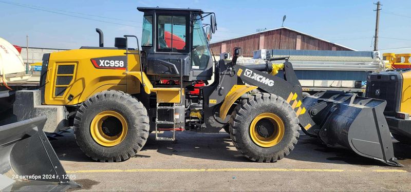 XCMG XC 958 3.2 куб и 3.5 куб XCMG XC 958 3.2 куб и 3.5 куб