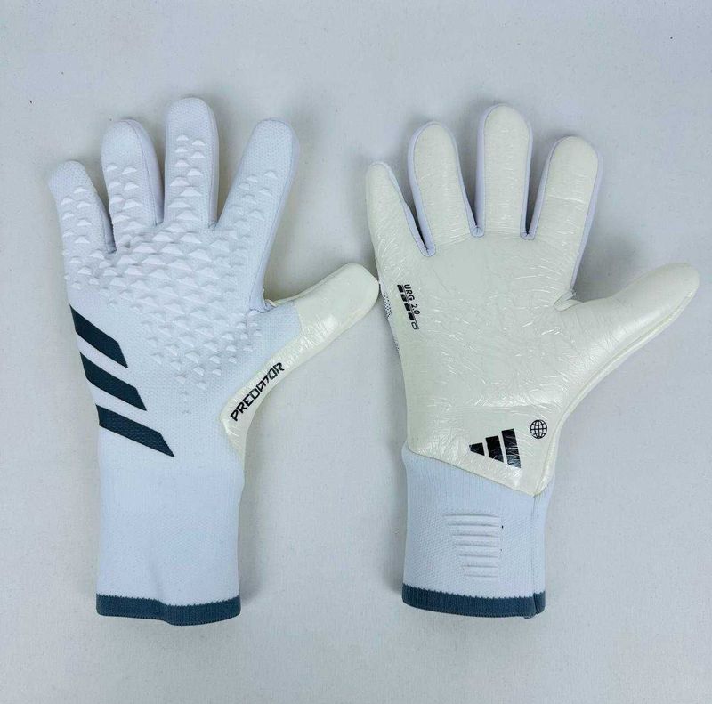 Вратарские перчатки ADIDAS Predator. Vartar Perchatka. СУПЕР СКИДКА!