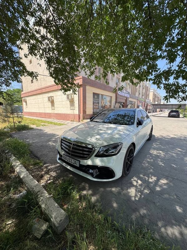 Mercedes Benz w222 s560 4-matic S63-body Mercedes Benz w222 s560 4-matic S63-body