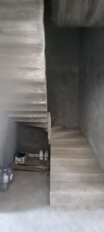 hovli sotiladi srochna xamma dakumenti tayyor