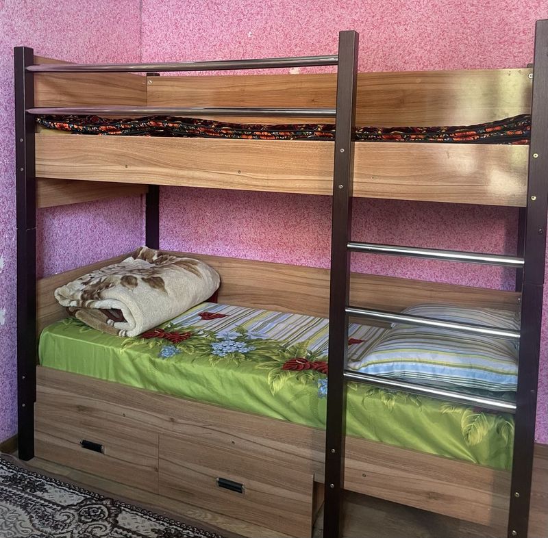 Кровать двухъярусная Кровать двухъярусная