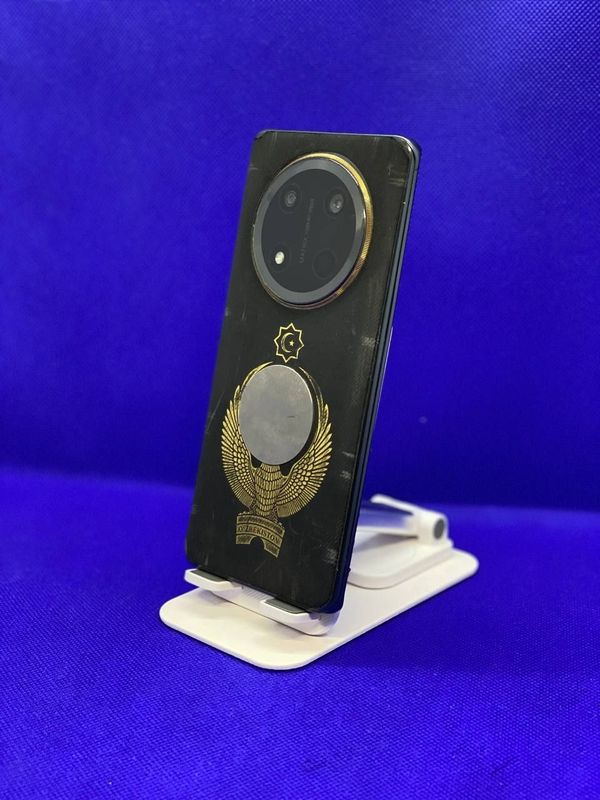 Honor X9c sotiladi 256/8+8Gb Honor X9c sotiladi 256/8+8Gb