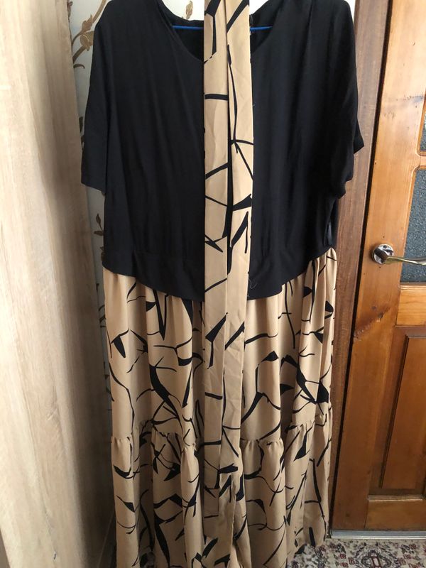 Ko'ylak 250-500 gacha xl razmer. Ko'ylak 250-500 gacha xl razmer.