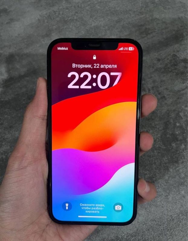 Iphone 12 sotiladi