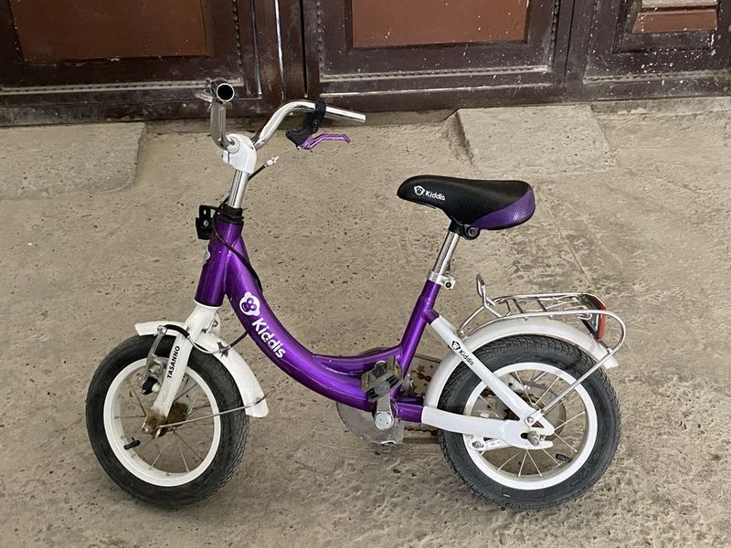 Продам детский велосипед Kiddis Продам детский велосипед Kiddis