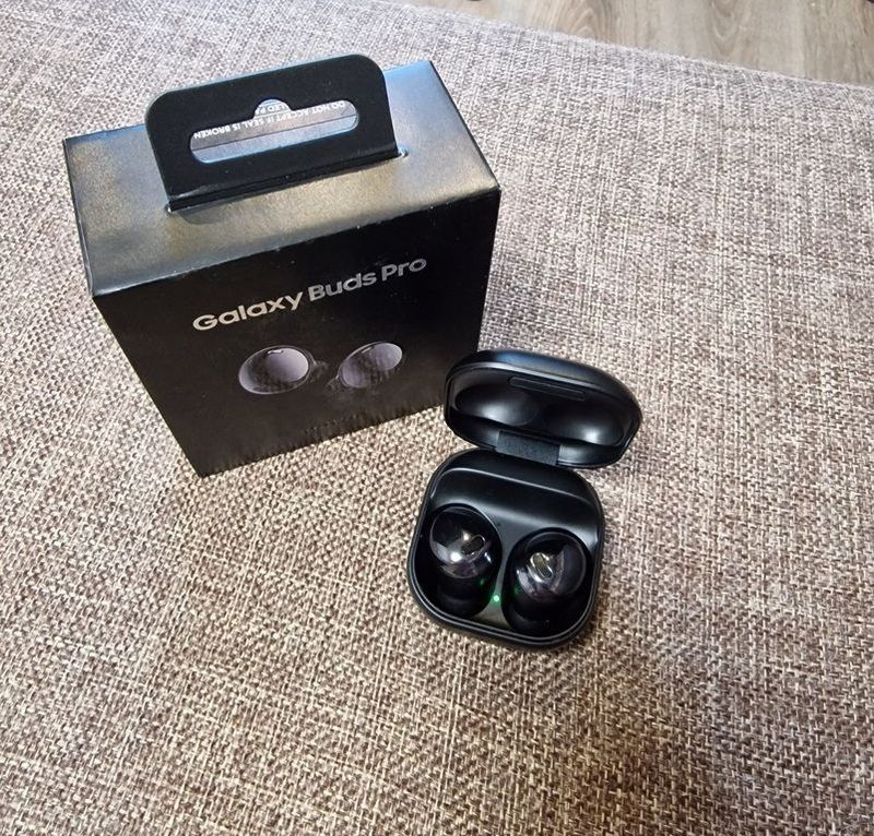 Samsung buds pro