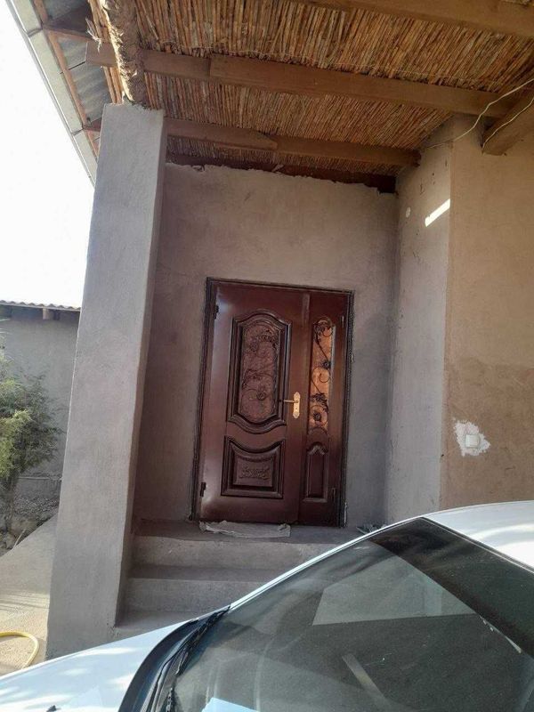 Termiz tumani Yangi o'zbekiston massivida Hovli sotiladi. Termiz tumani Yangi o'zbekiston massivida Hovli sotiladi.