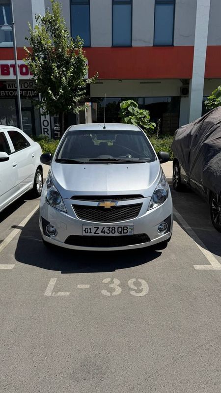 Spark 2014. AT. Metan4. 5400$. 235000км Spark 2014. AT. Metan4. 5400$. 235000км