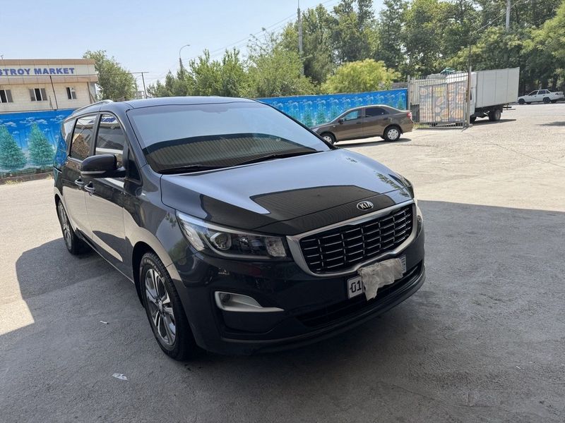 Своя!!! KIA Carnival Своя!!! KIA Carnival