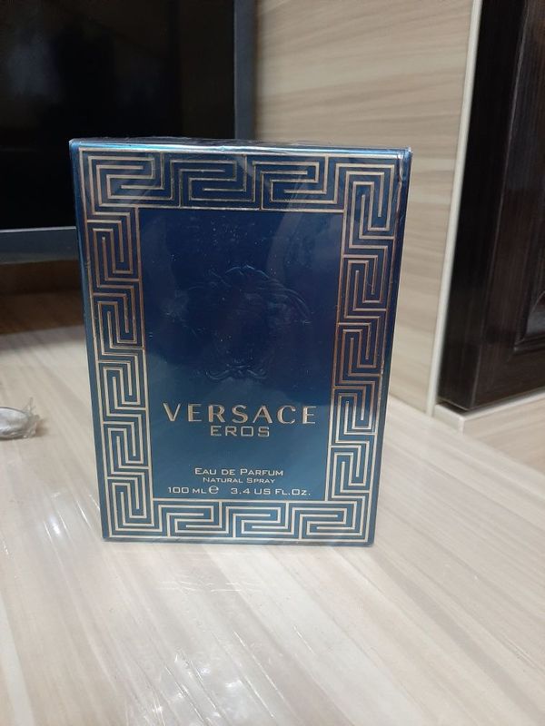 Versace парфюм мужской Versace парфюм мужской