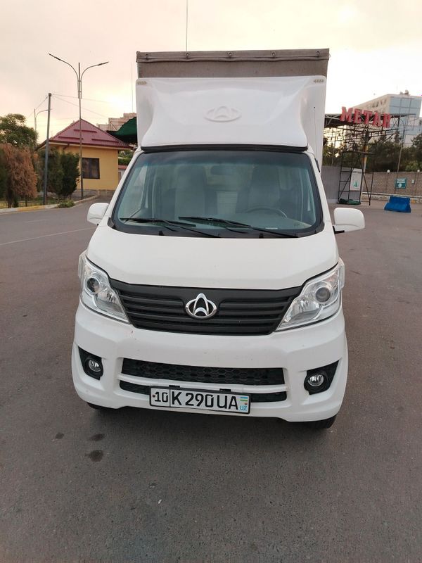 Avtomashina changan Avtomashina changan
