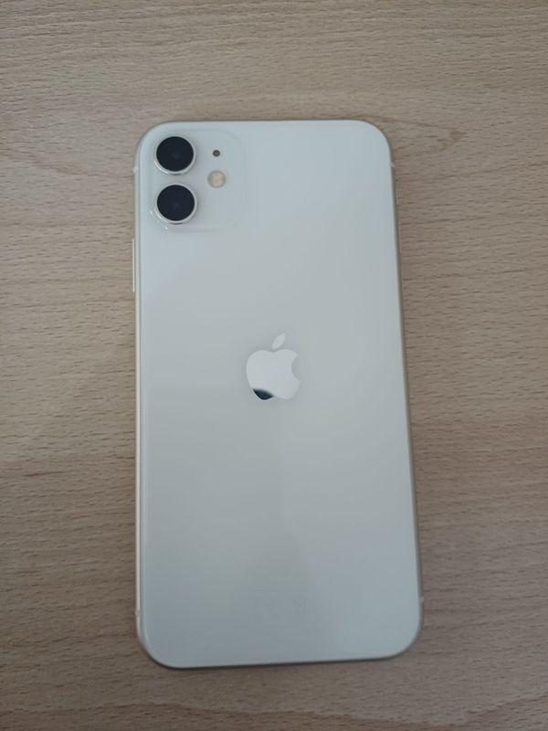 Iphone 11 satiladi Iphone 11 satiladi