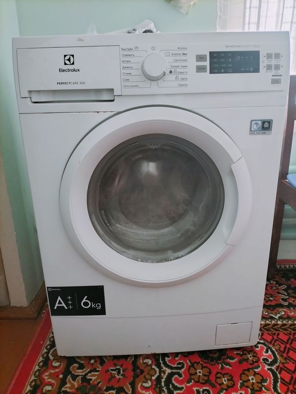 Kirmoshina Electrolux 6kg sotiladi