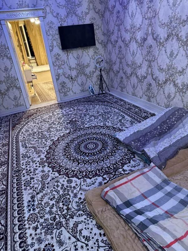 Qizlarga kvartira sheriklikka Qizlarga kvartira sheriklikka