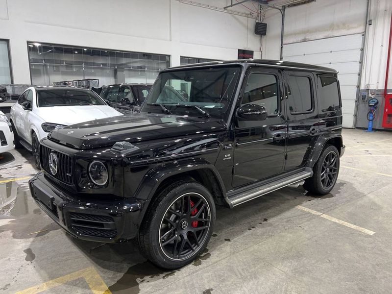 Сотувда Mercedes benz G 63 Amg Сотувда Mercedes benz G 63 Amg