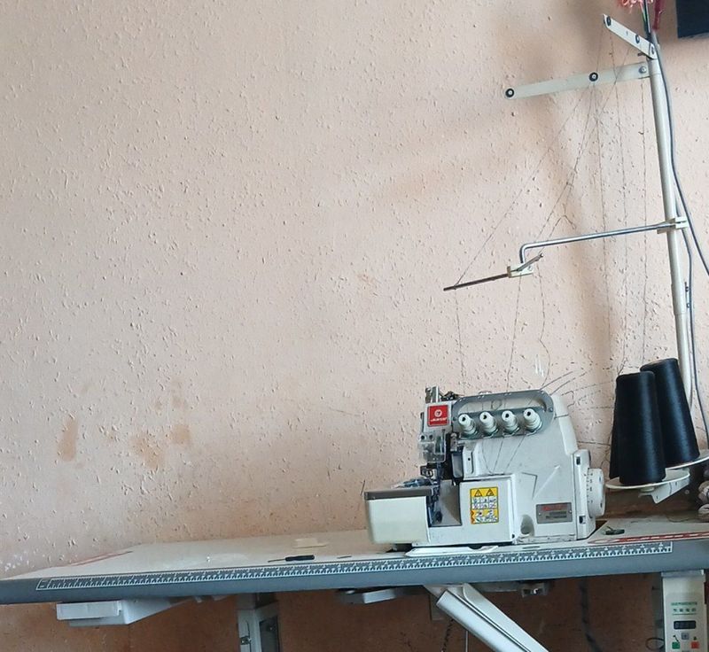 Juita averlogi sotiladi hatto 1 oy ham ishlamagan ishlatilmasdan uyda Juita averlogi sotiladi hatto 1 oy ham ishlamagan ishlatilmasdan uyda