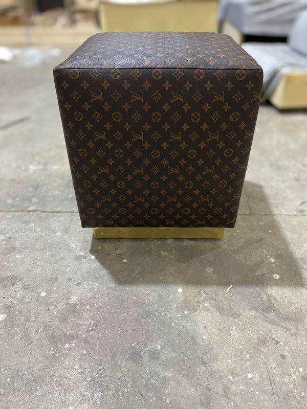 Пуфик ткань кожа Louis Vuitton