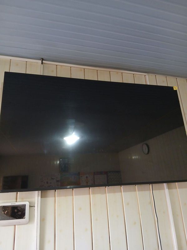 Телевизор смарт 65 Телевизор смарт 65