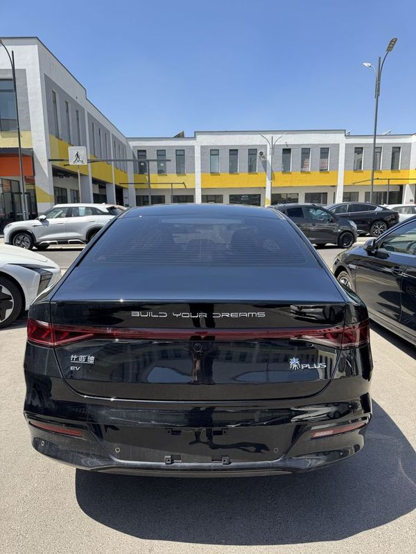 Byd Qin Plus 510 km Electr Byd Qin Plus 510 km Electr