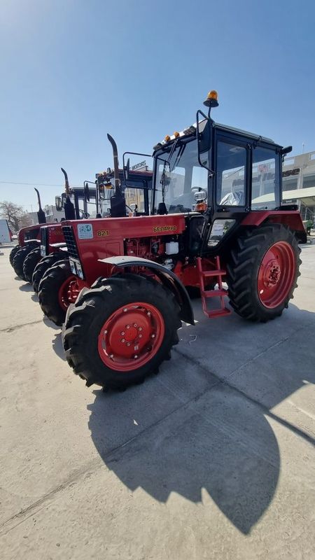 Belarus Traktor 82.1