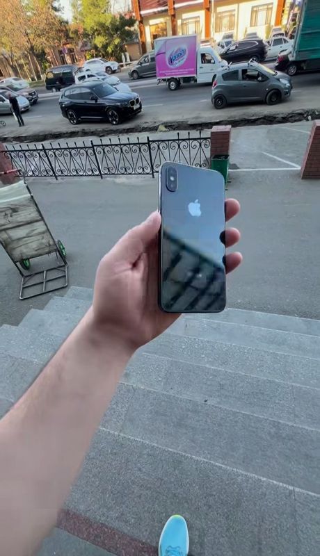 I phone x s sotiladi I phone x s sotiladi