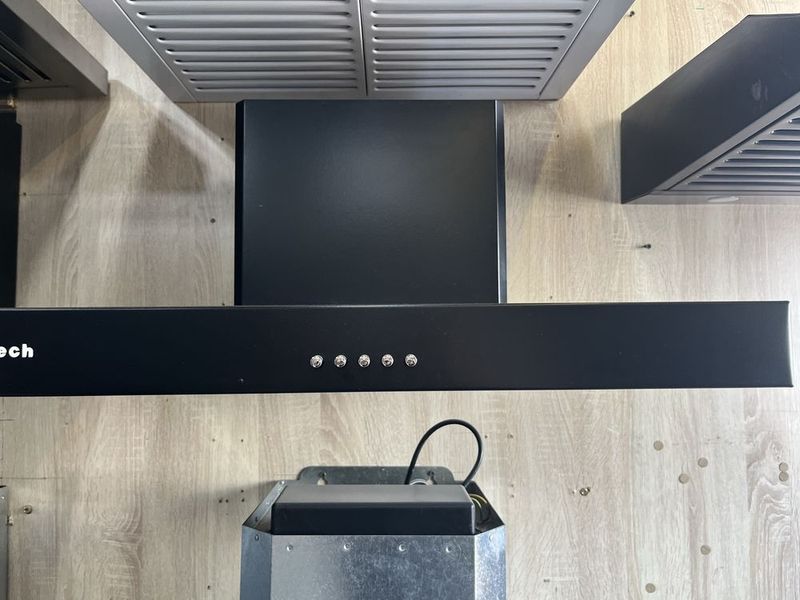 Вытяжка Vitech . Доставка бесплатно по городу Вытяжка Vitech . Доставка бесплатно по городу