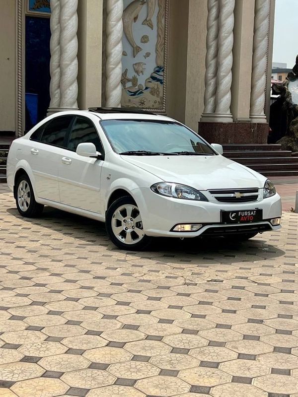 Nasiyaga Gentra 3 Elegant plus 2023-yil Nasiyaga Gentra 3 Elegant plus 2023-yil