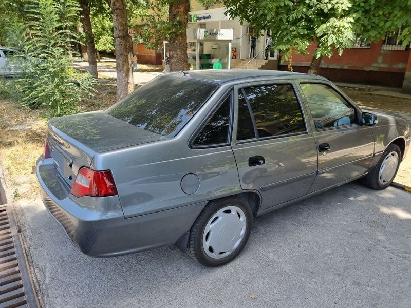 Продаётся Нексия 2 sons gibrid Продаётся Нексия 2 sons gibrid