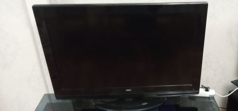 продаётся телевизор корейский hkc 37 размер