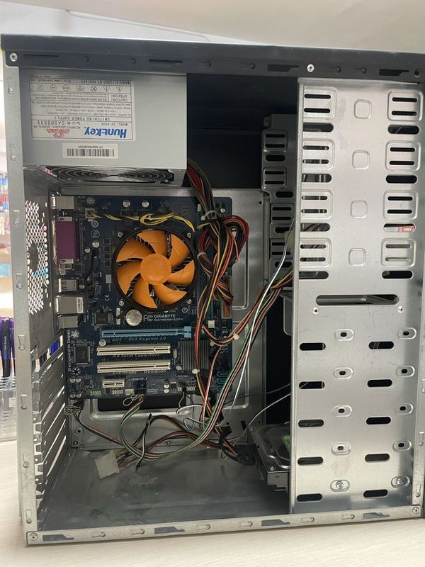 Komputer Sotiladi Ofis ishlari uchun H61 Komputer Sotiladi Ofis ishlari uchun H61