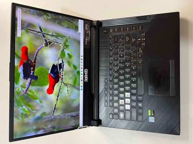 Noutbuk ASUS ROG STRIX i7 game Noutbuk ASUS ROG STRIX i7 game