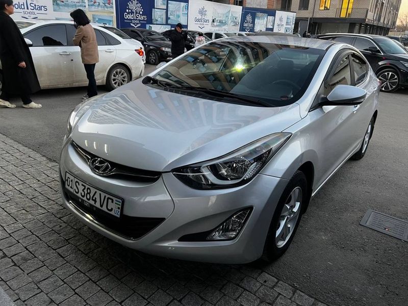 Продается очень хорошом состояни Elantra Hyunday Хундай Элантра