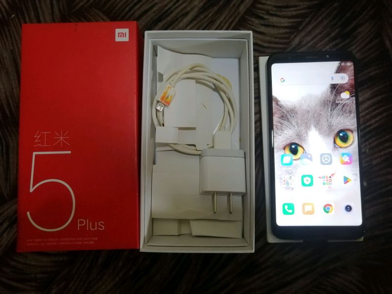 Redmi 5 plus 3 на 32 гб в идеальном состоянии Redmi 5 plus 3 на 32 гб в идеальном состоянии