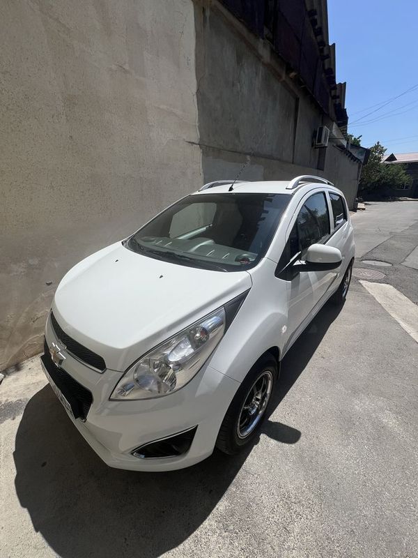 Spark 2022 A/T ideal Spark 2022 A/T ideal
