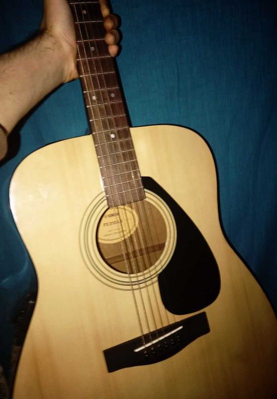 Гитара Yamaha FX310AII - электроакустическая Гитара Yamaha FX310AII - электроакустическая