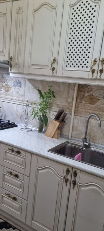 Kvartira квартира ижара аренда кизлар учун. Хамма шароит бор